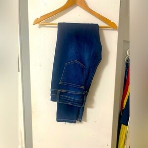 Women’s skinny jeans